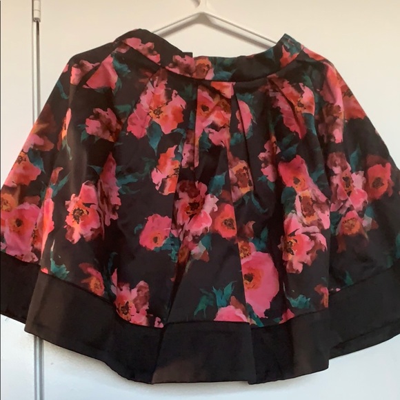 French Connection Skirt - Picture 1 of 1